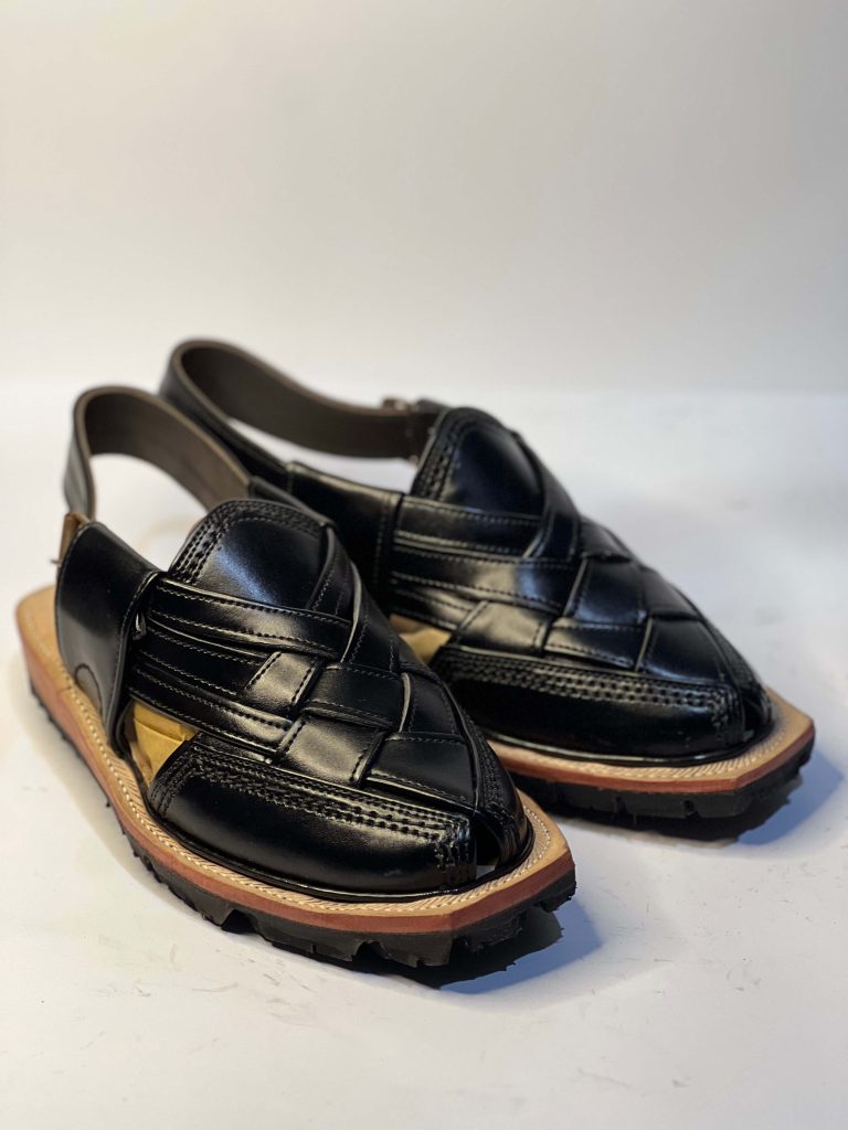 black 2 norozi cross chappal